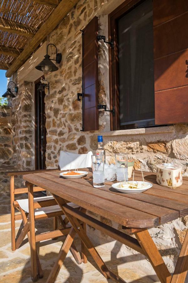 The Stone House Villa Potamos  ภายนอก รูปภาพ